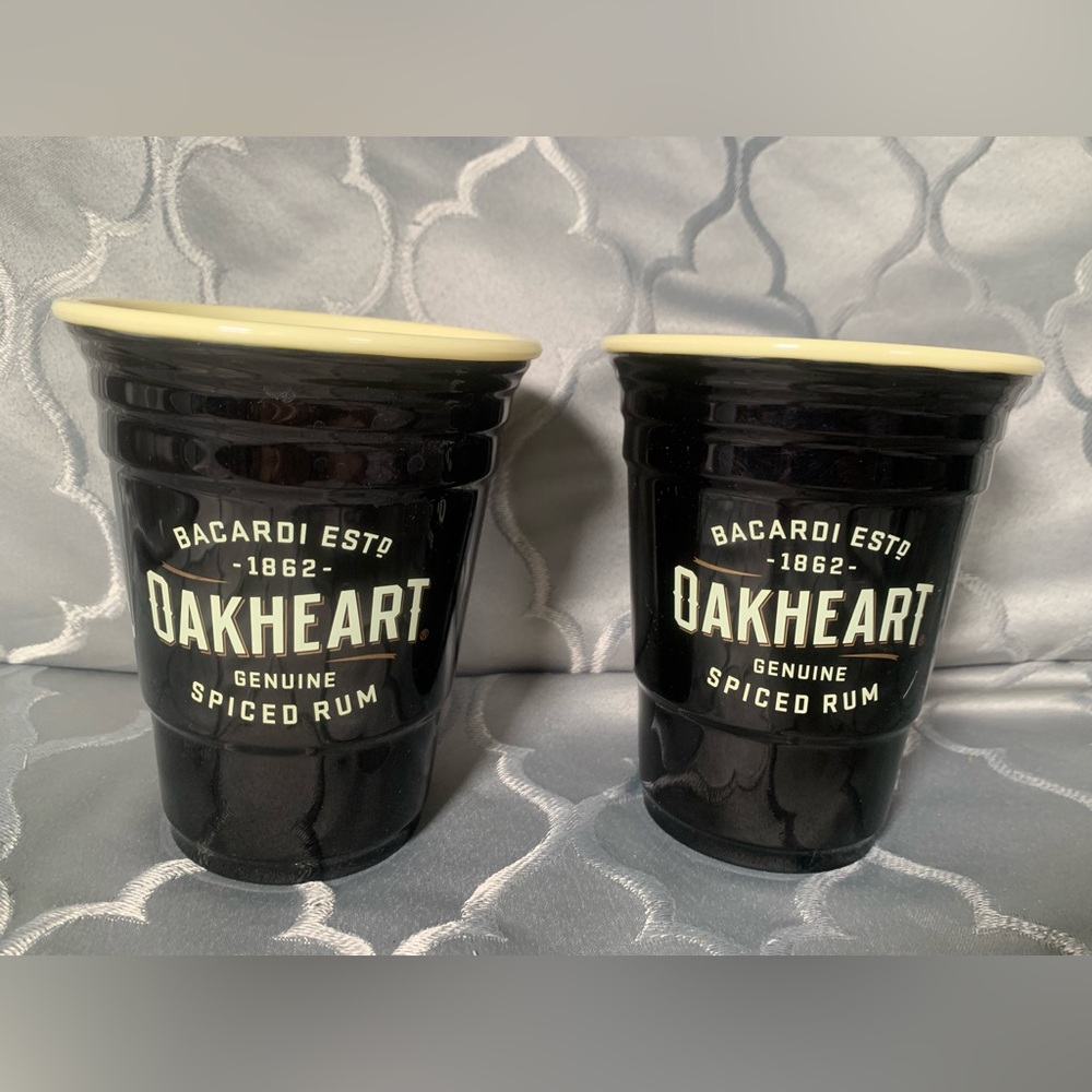 BRAND NEW Bacardi Oakheart Rum Cup Set